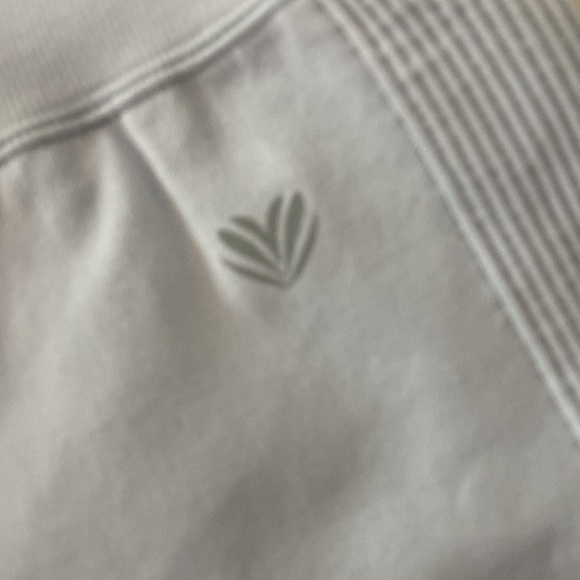 💛 forever 21 light blue biker shorts - Picture 2 of 3